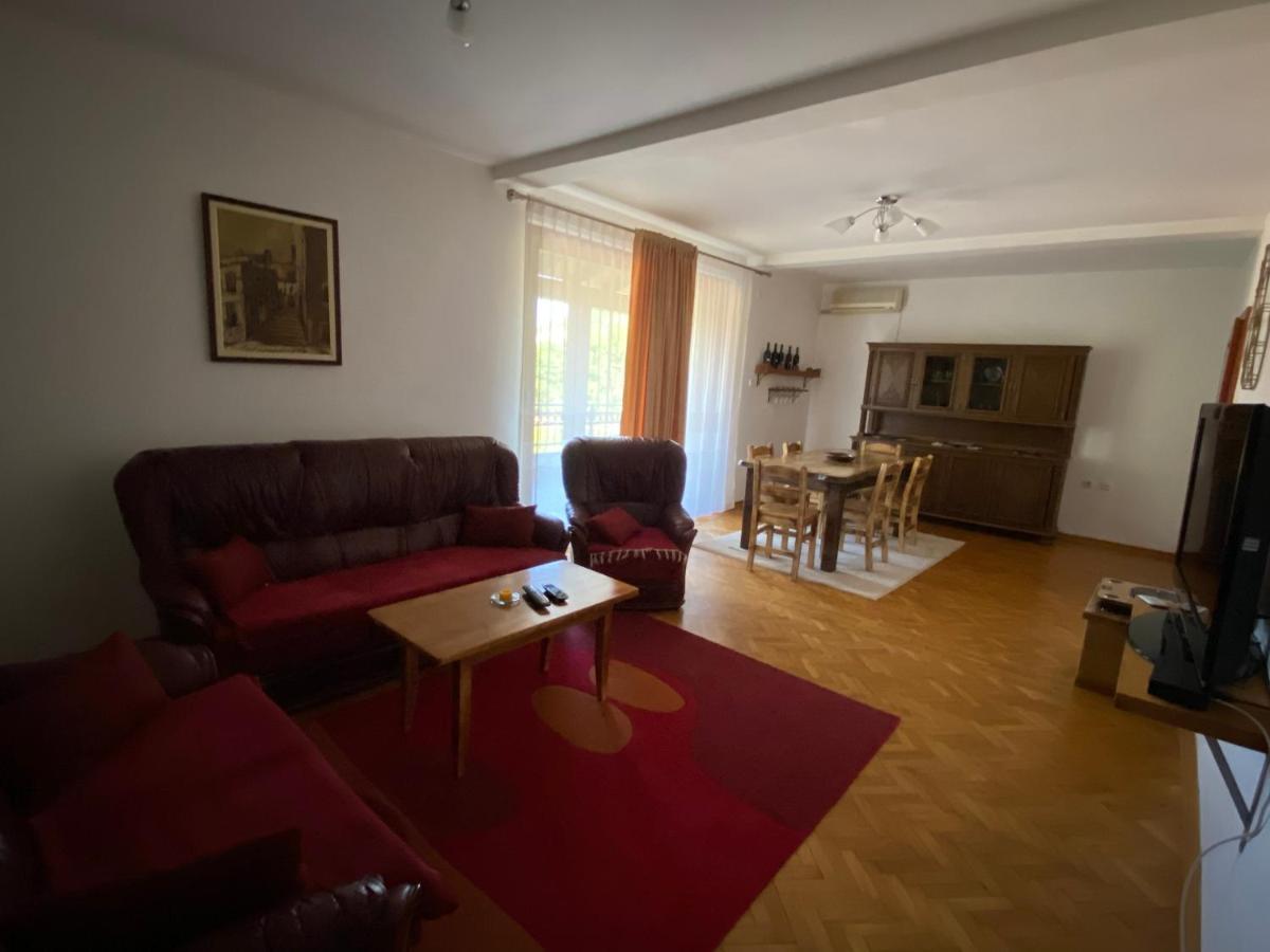 Guest House Radoman Virpazar Eksteriør billede