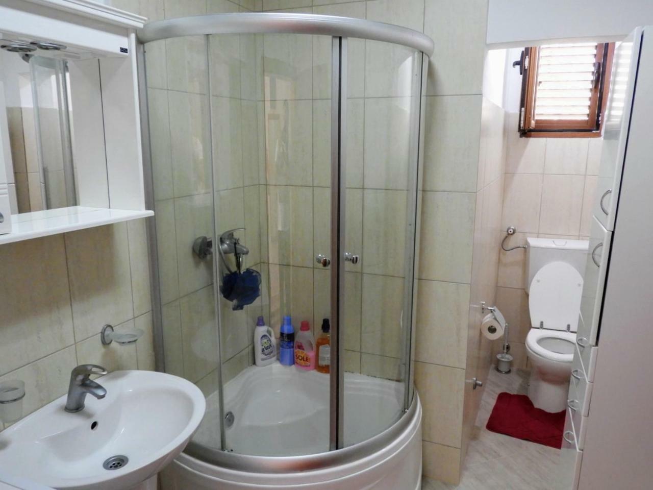 Guest House Radoman Virpazar Eksteriør billede